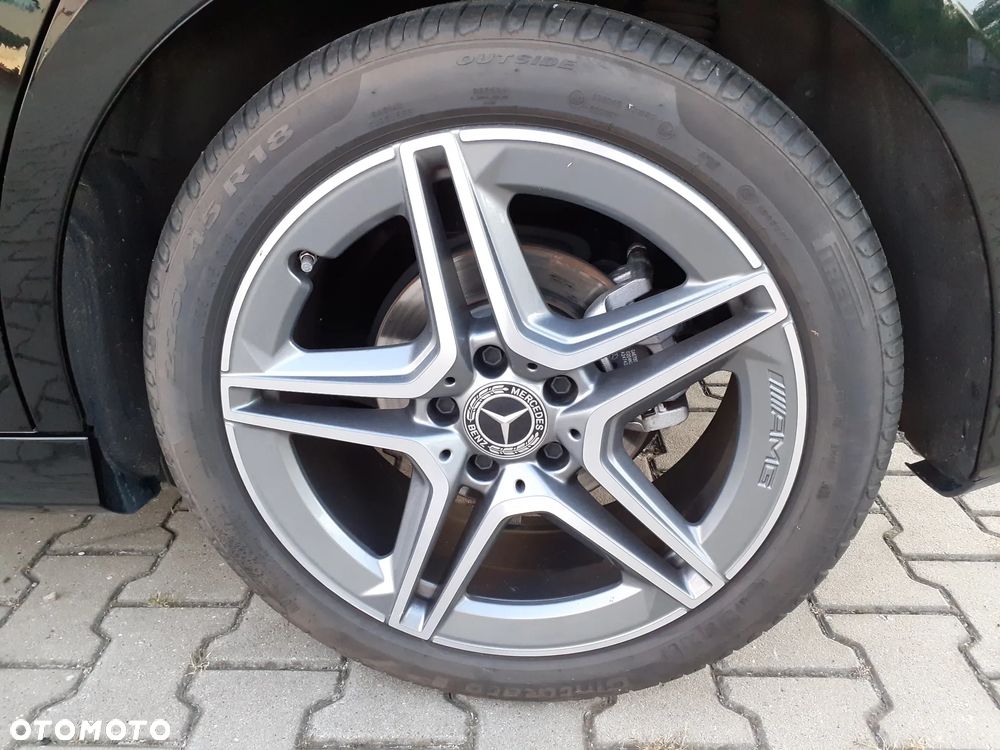 Mercedes-Benz Klasa B 200 d AMG Line 8G-DCT - 15