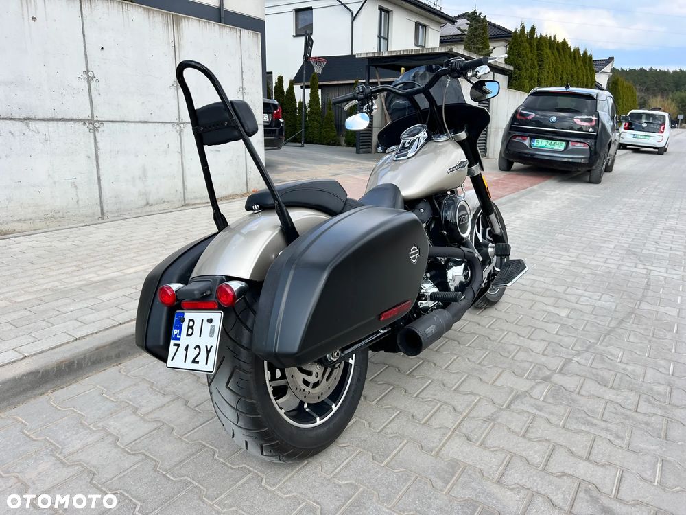 Harley-Davidson Softail Sport Glide - 5