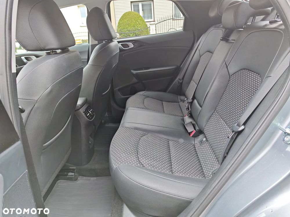 Kia XCeed 1.5 T-GDI Business Line DCT - 9