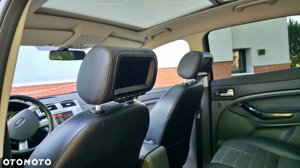 Ford Kuga 2.0 TDCi Individual - 16