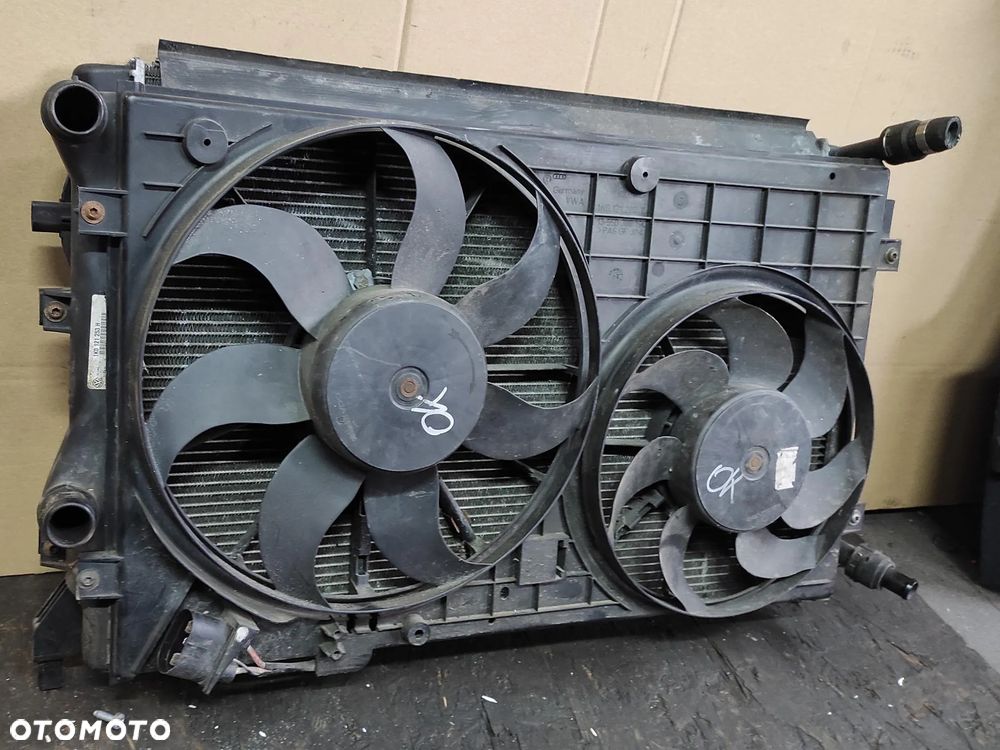 ZESTAW CHŁODNIC CHŁODNICA WODY INTERCOOLER WIATRAKI 1.4TSI VW AUDI SEAT SKODA - 1