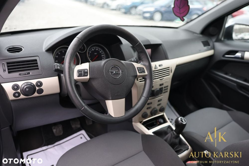 Opel Astra - 26