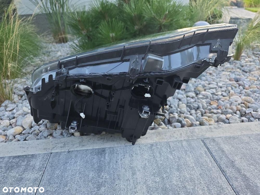 BMW 3 F30 F31 Lampa prawa przód Bi-Xenon Led 6311-7259526 - 8