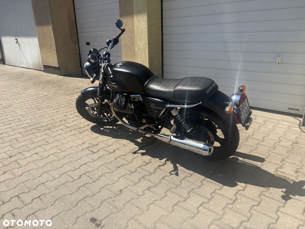Moto Guzzi V7 - 3