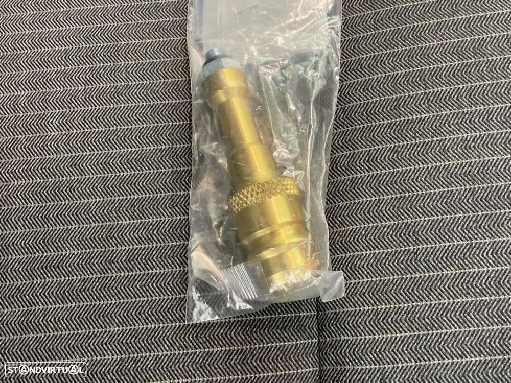 Renault Clio 1.0 TCe Techno Bi-Fuel - 24