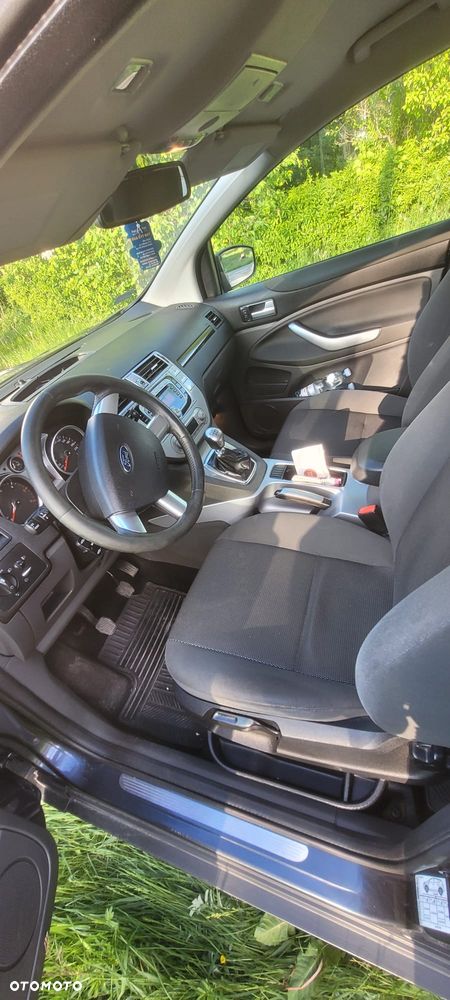 Ford Kuga 2.0 TDCi Individual - 10