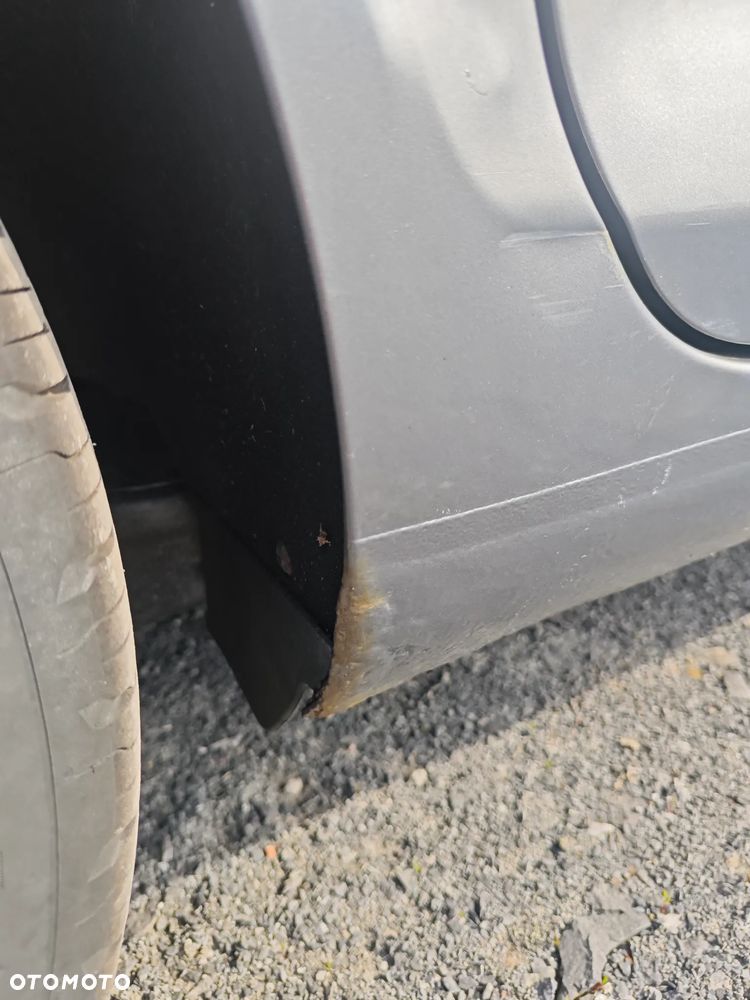 Volkswagen Golf Plus 1.9 TDI DPF United - 11