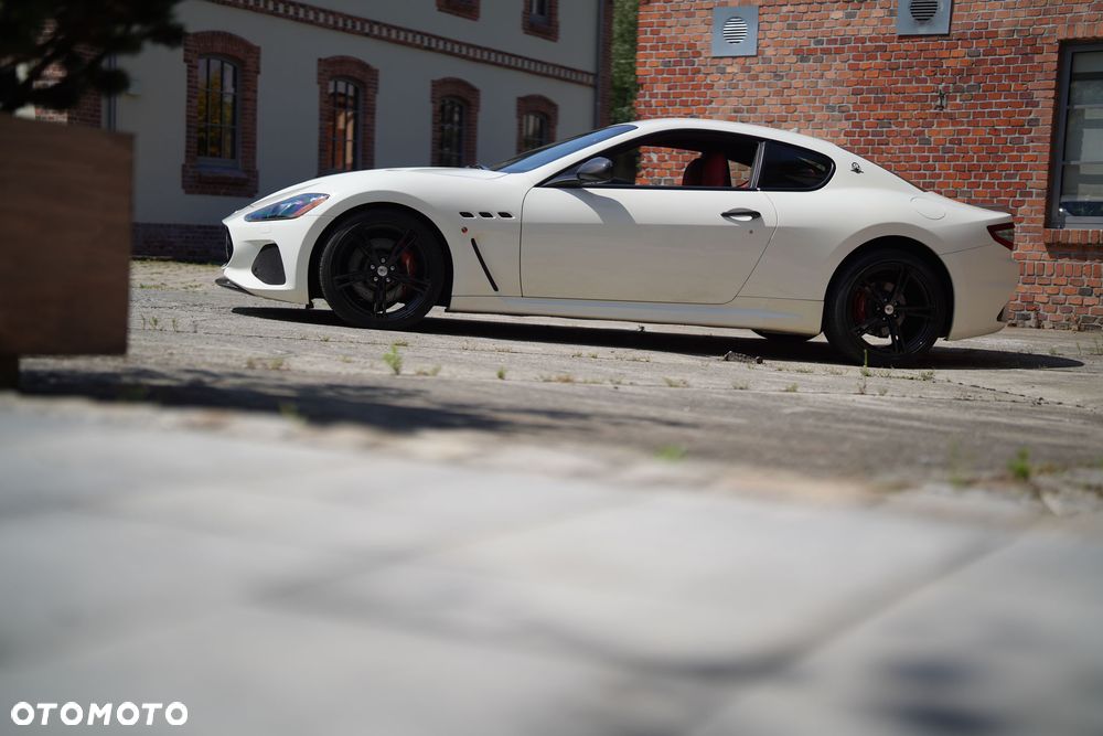 Maserati GranTurismo MC Stradale - 2