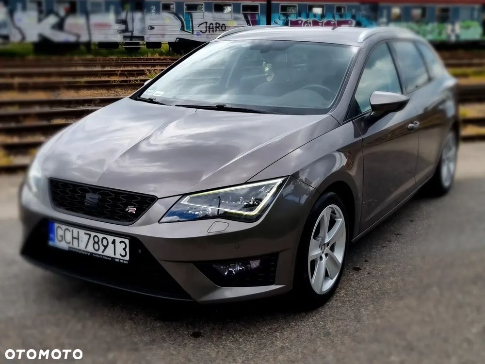 Seat Leon 2.0 TDI DPF Start&Stop DSG FR - 25