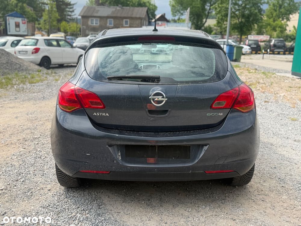 Opel Astra 1.4 ecoFLEX - 5