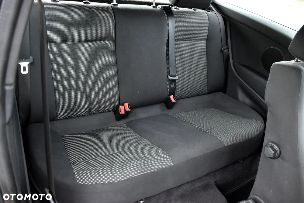 Opel Astra 1.8 Sport - 8