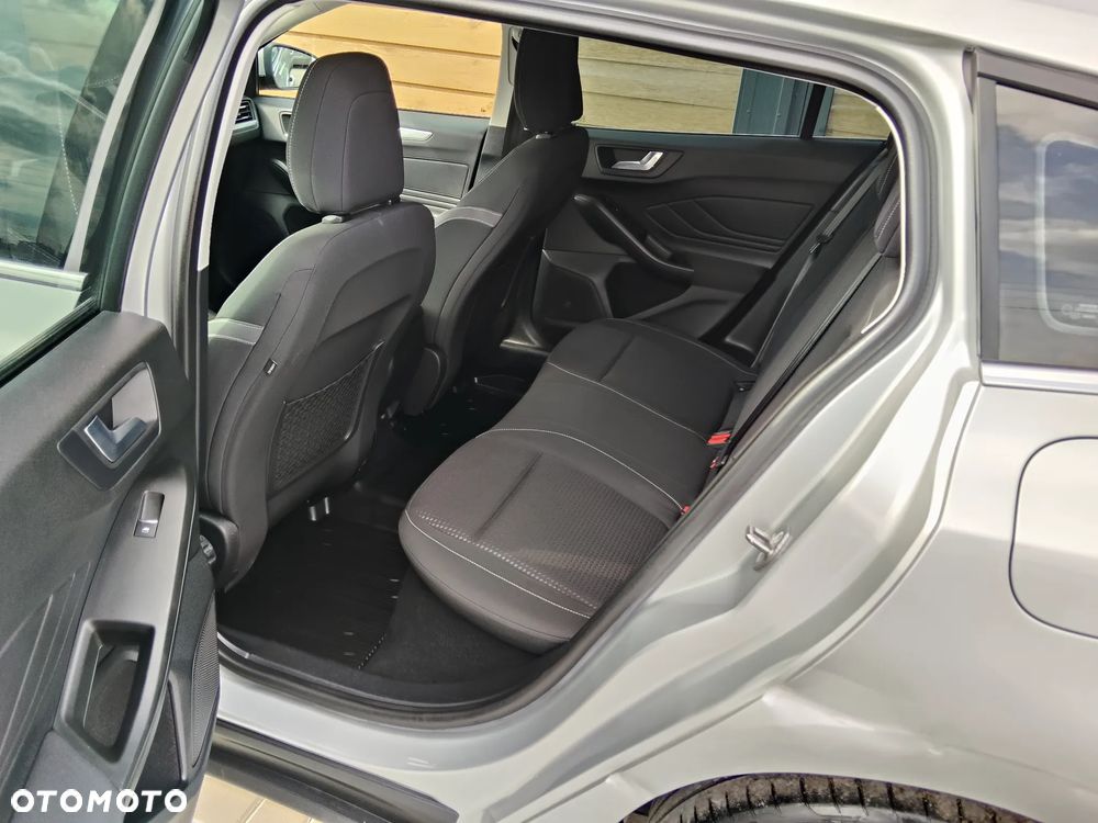 Ford Focus 1.5 EcoBlue STart-Stopp-System TITANIUM - 26