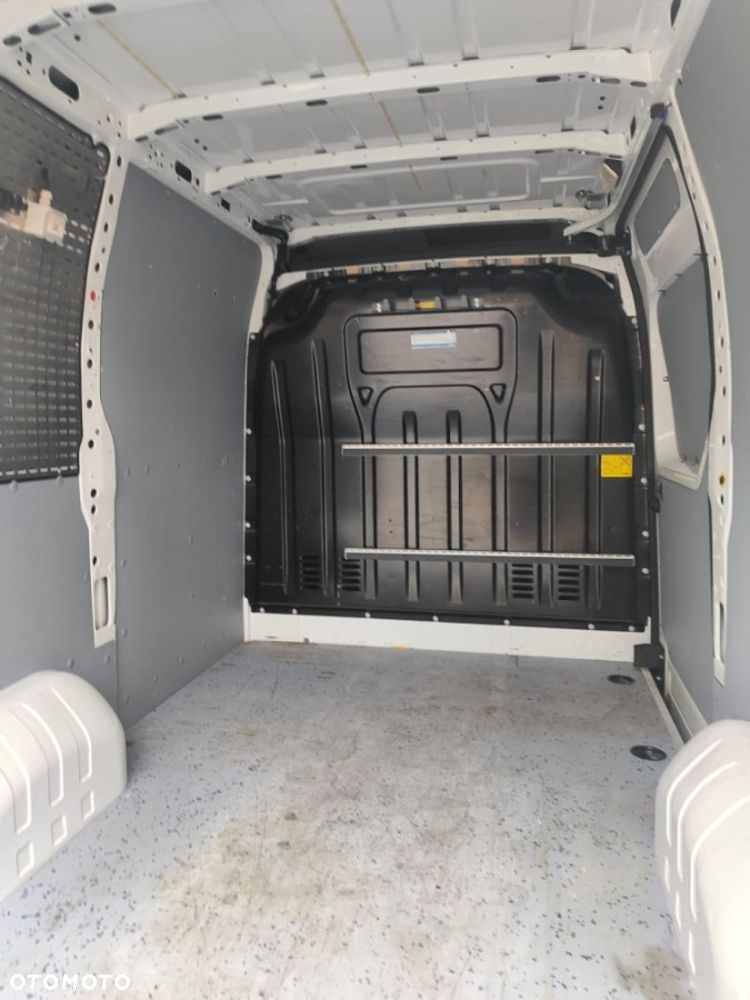 Renault Master - 25
