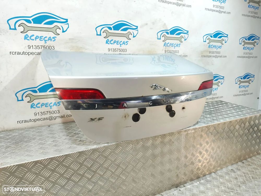 Mala Jaguar XF X250 Pre-Facelift com Câmara - Tampa mala - 8