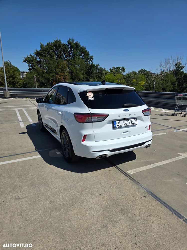 Ford Kuga 2.5 Duratec PHEV ST-LINE - 18