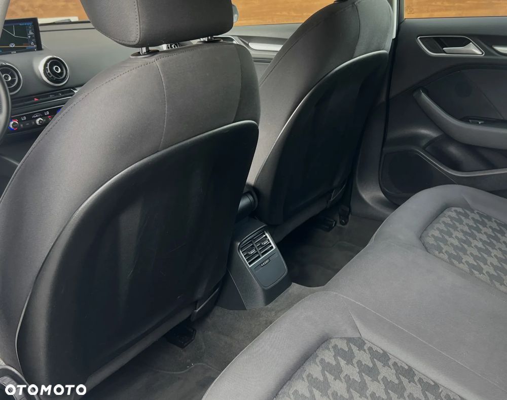 Audi A3 Sportback 1.4 TFSI Edycja Specjalna S tronic - 12