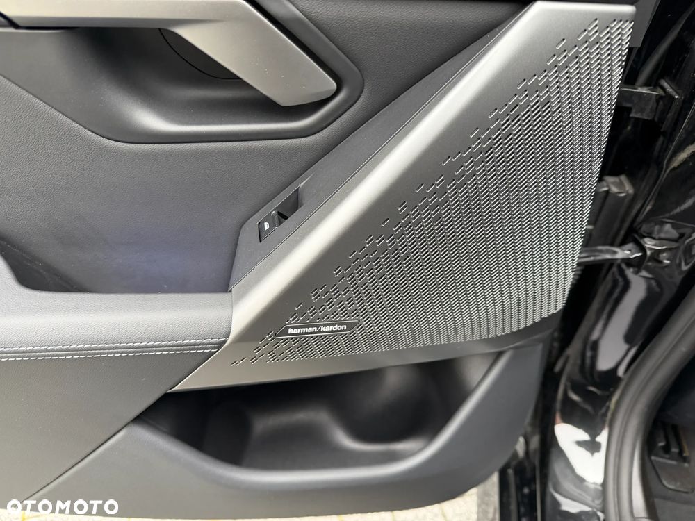 BMW Seria 5 520d mHEV - 11