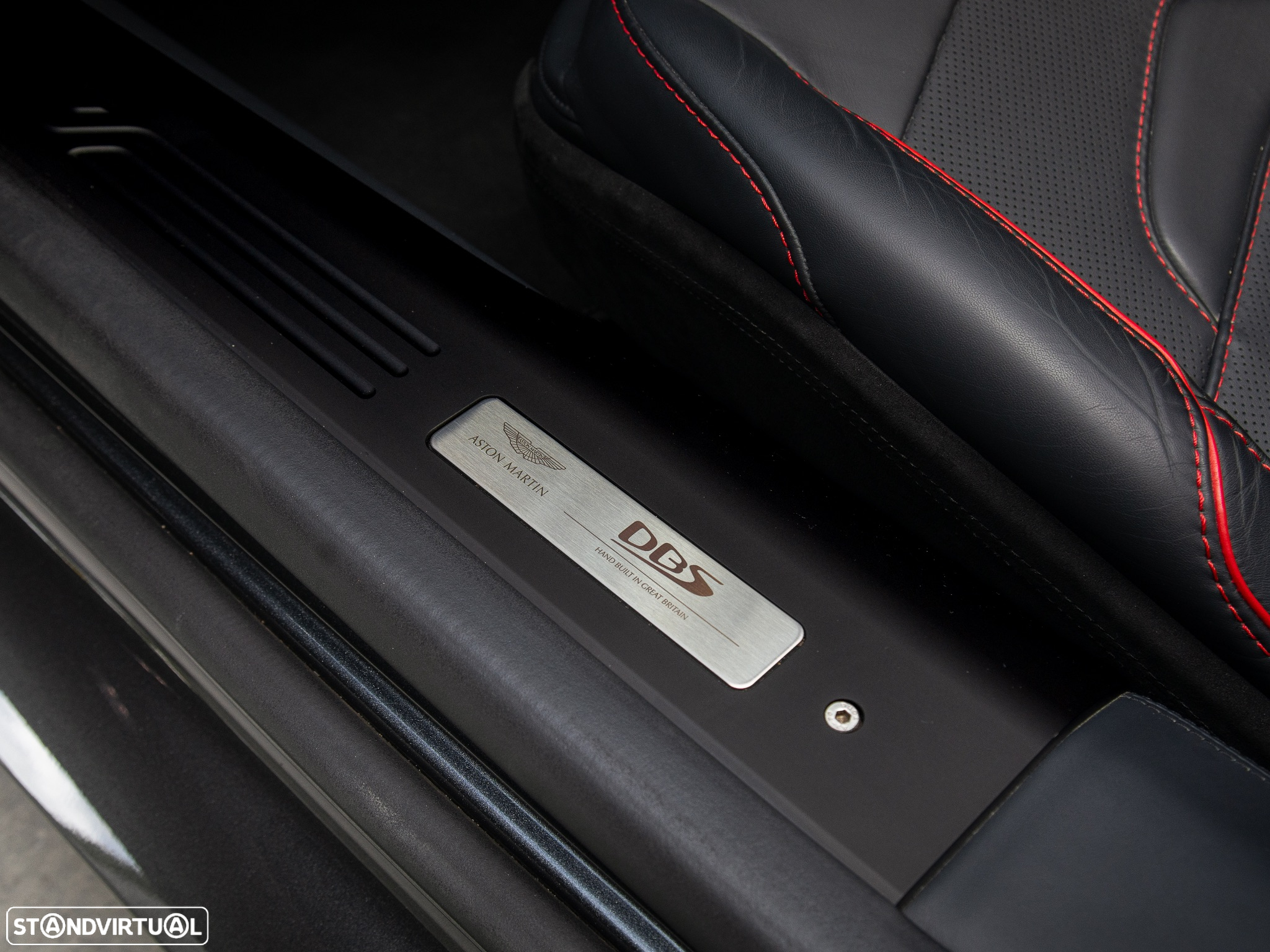 Aston Martin DBS Volante Superleggera - 42