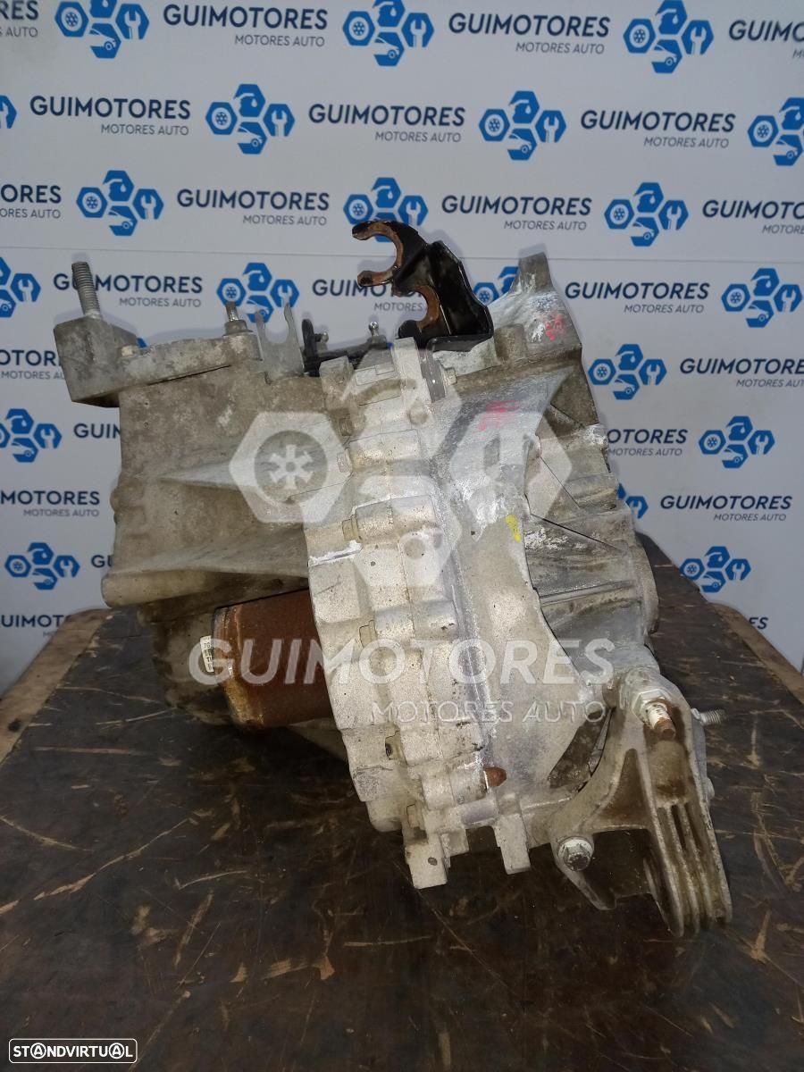 CAIXA VELOCIDADES FORD MONDEO TITANIUM 1.8TDCI 125CV, REF: 7G9R-7002-ZF - NO GEARBOX - 1