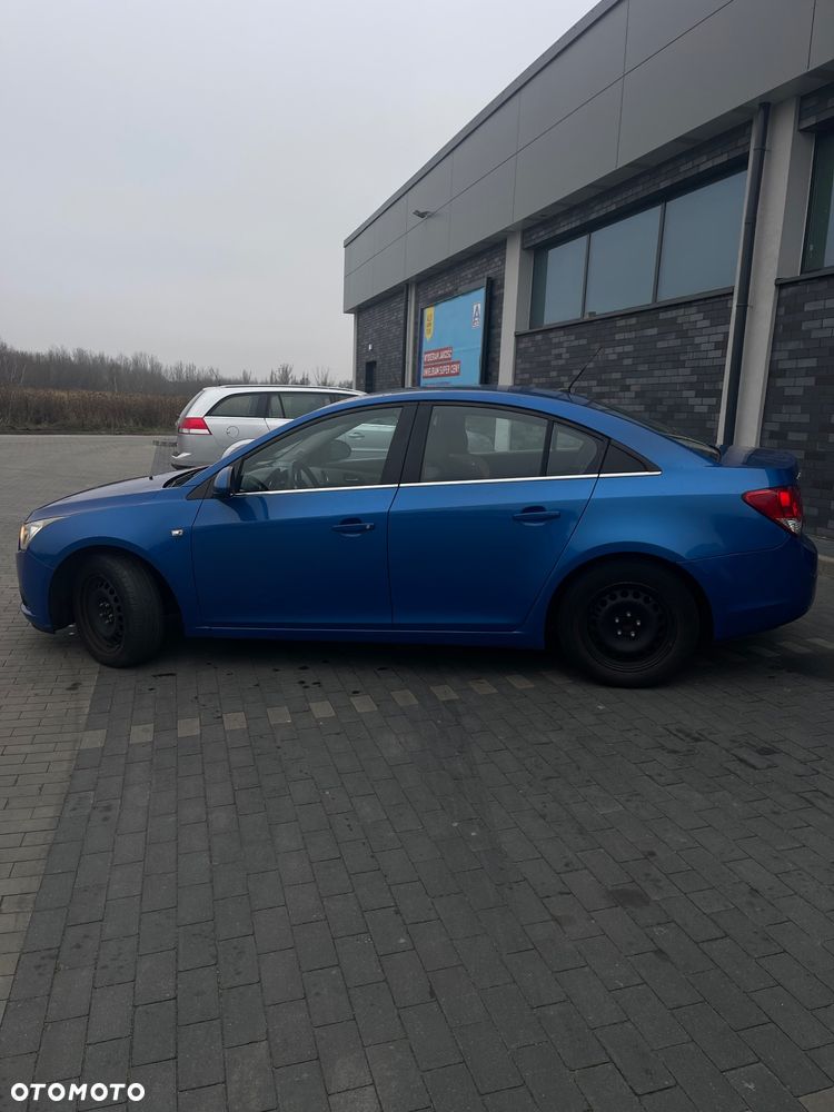 Chevrolet Cruze 1.8 LT - 6