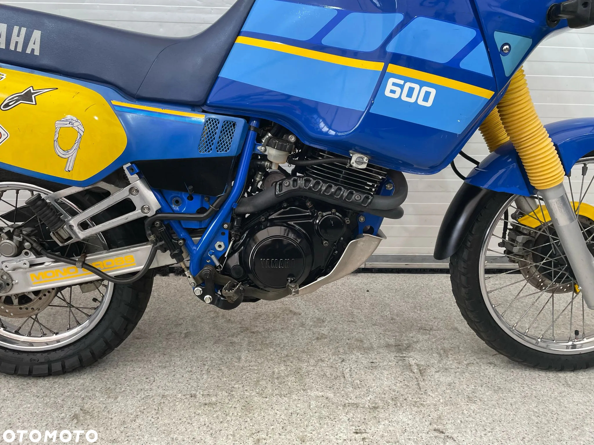 Yamaha XT - 22