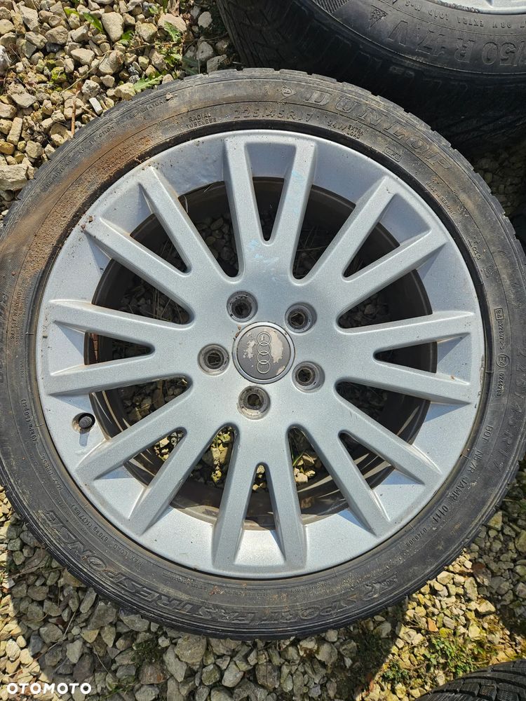 Felga Aluminiowa Audi A3 8P 5x112 7.5JX17 cali ET 56 8P0601025BF Koło Zapasowe - 1
