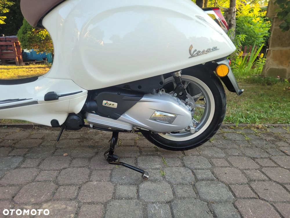 Piaggio Vespa - 25