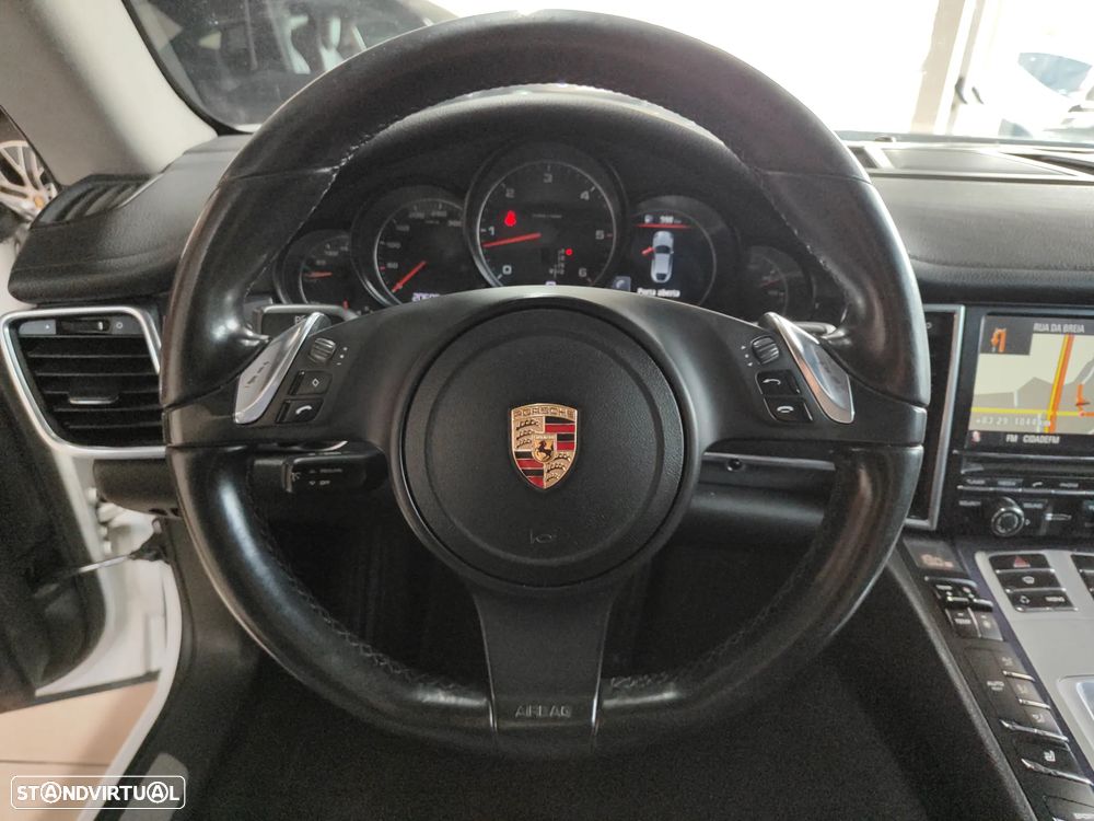 Porsche Panamera Platinum Edition - 33