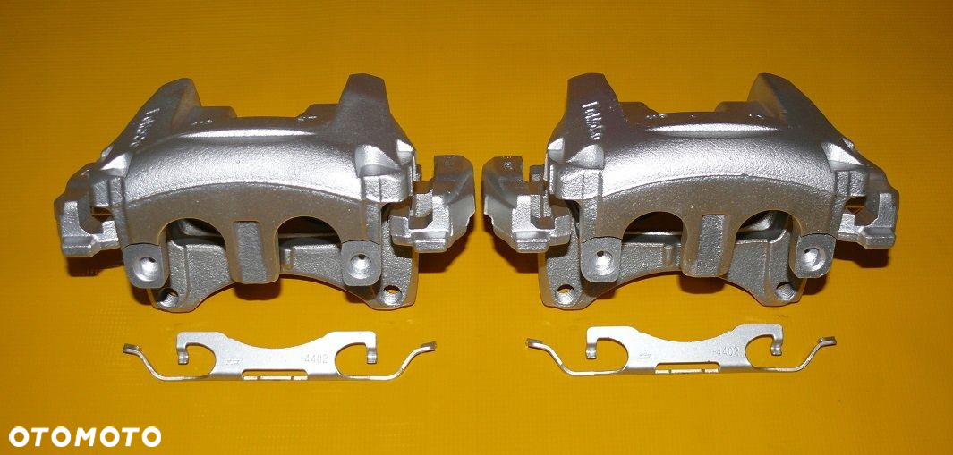 ZACISKI HAMULCOWE JARZMO LEWY PRAWY PRZÓD FORD EDGE II 2 345/32mm 14-21r. - 2