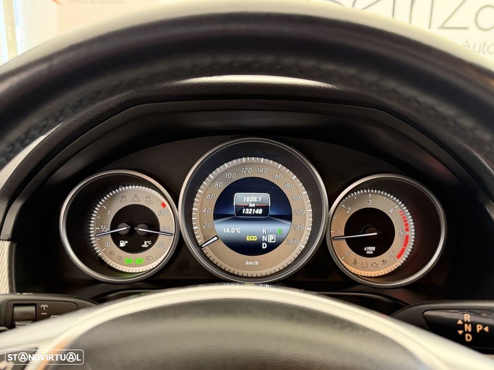 Mercedes-Benz E 250 BlueTEC Avantgarde Auto. - 13