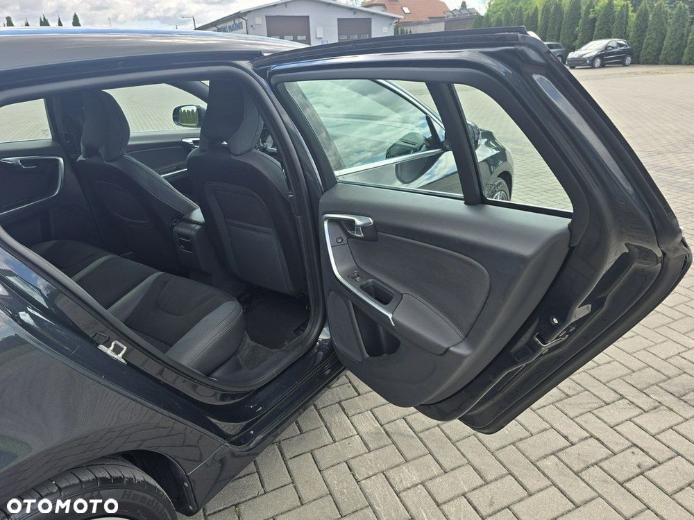 Volvo V60 - 23