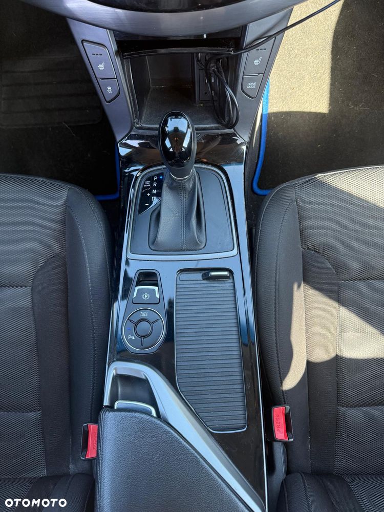 Hyundai i40 Kombi 1.7 CRDi DCT Style - 15