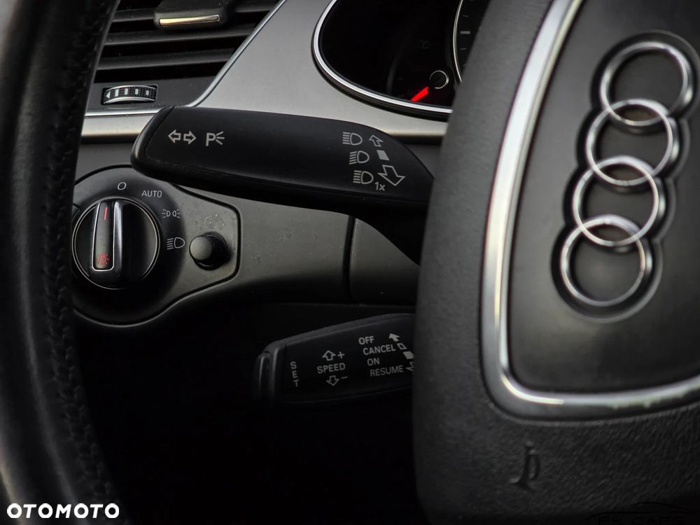 Audi A4 Avant 2.0 TDI clean diesel Quattro S tronic - 26