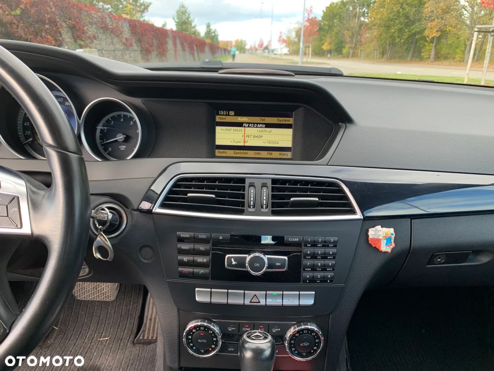 Mercedes-Benz Klasa C - 23