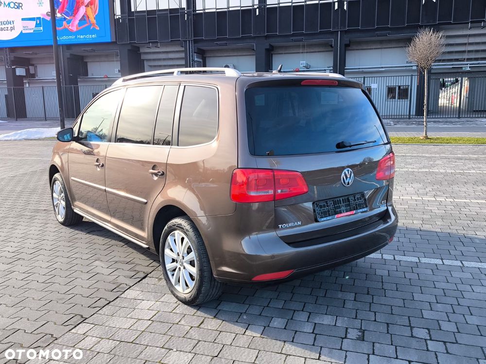 Volkswagen Touran 1.4 TSI EcoFuel DSG Comfortline - 7