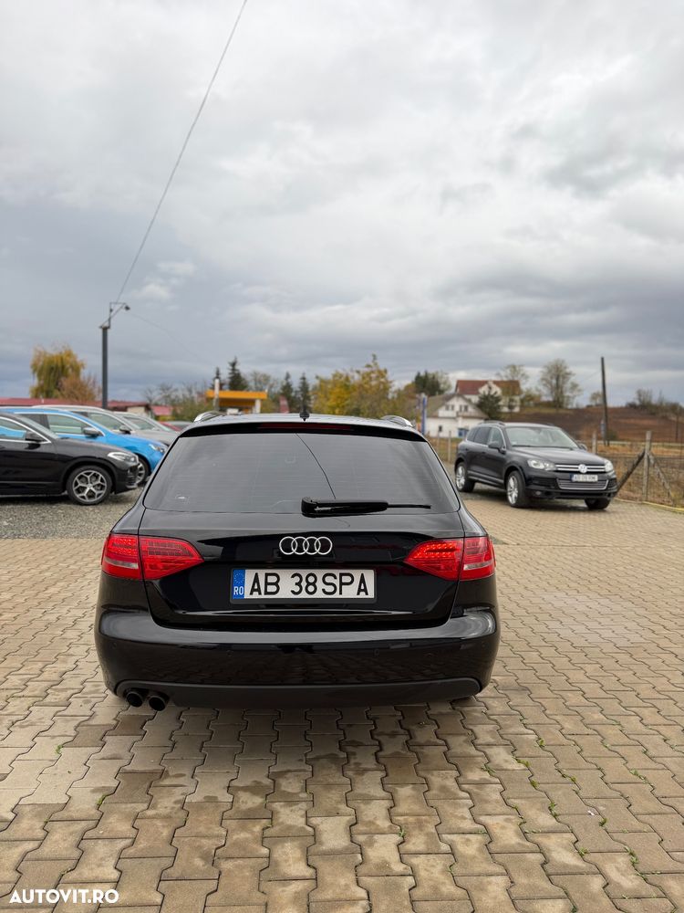 Audi A4 Avant - 10