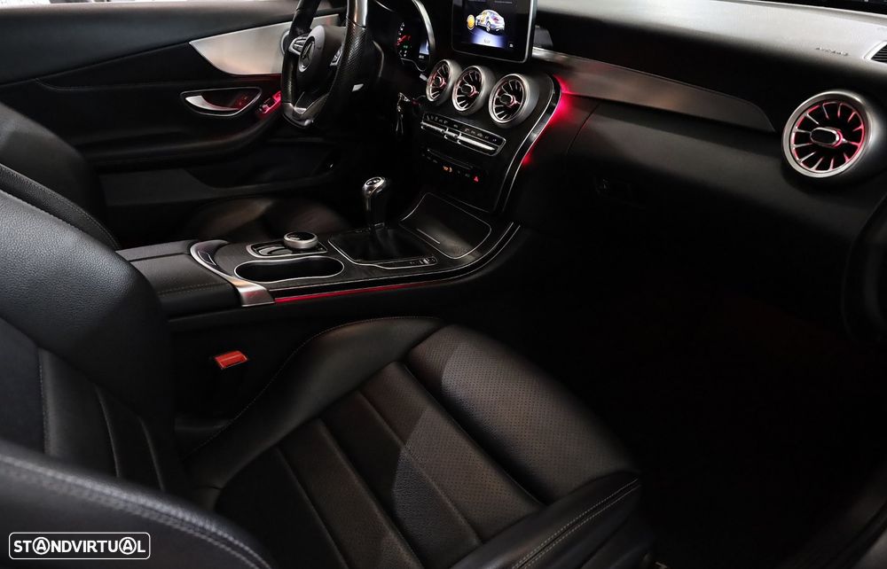 Mercedes-Benz C 180 AMG Line - 42