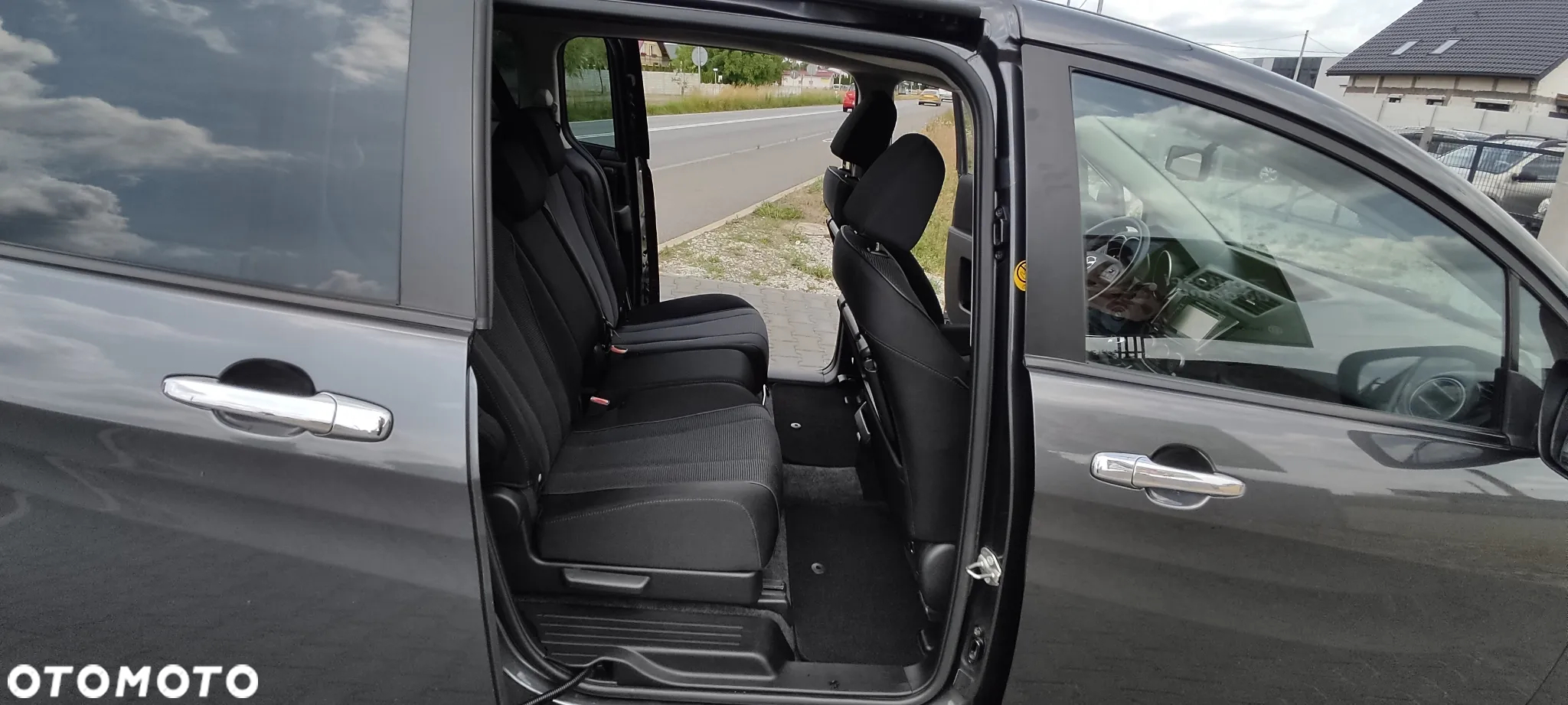 Mazda 5 1.8 Exclusive + - 28