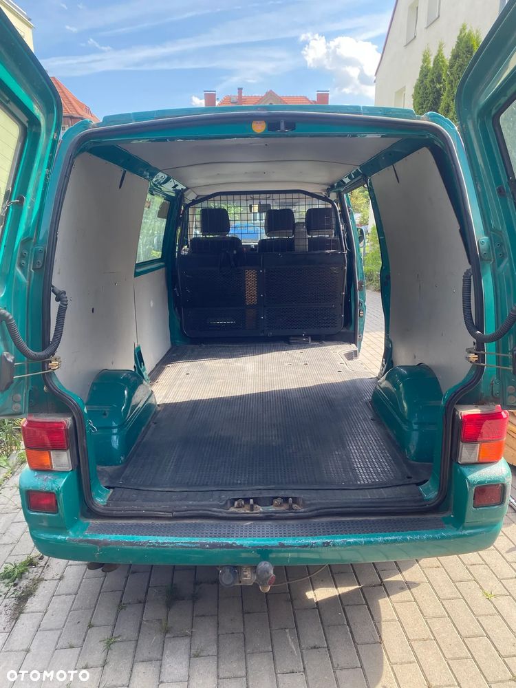 Volkswagen Transporter - 5