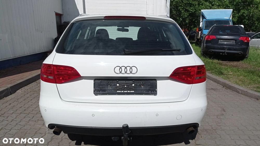 Audi A4 Avant 2.0 TFSI Attraction - 15