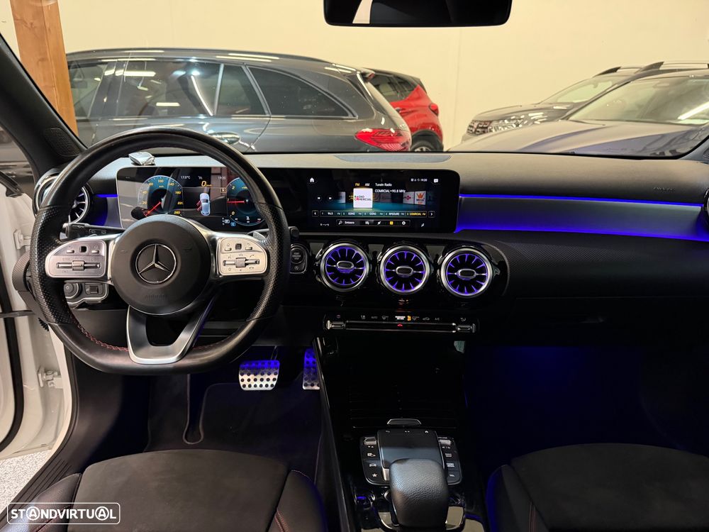 Mercedes-Benz A 180 d 7G-DCT AMG Line - 10