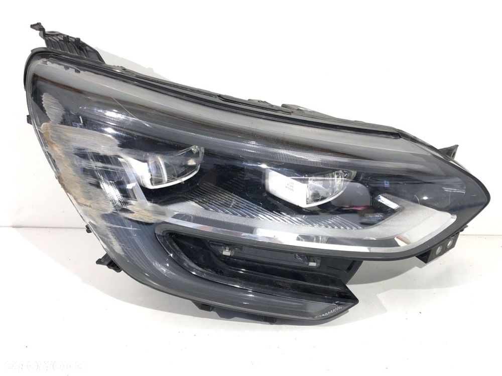 REFLEKTOR PRAWY PRZÓD LED  RENAULT MEGANE IV liftback (B9A/M/N_) 2015 - 2022 1.6 TCe 205 (B9MV) 151 - 1