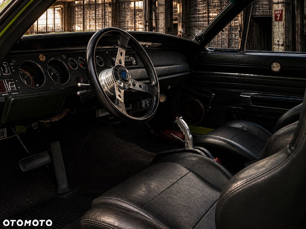 Dodge Charger - 9