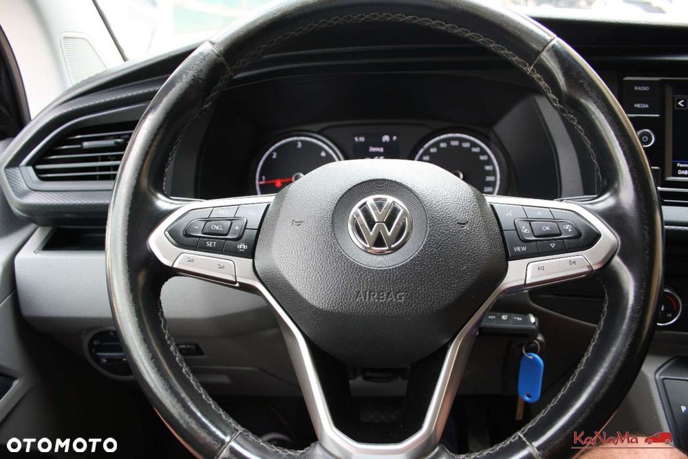 Volkswagen Transporter - 4