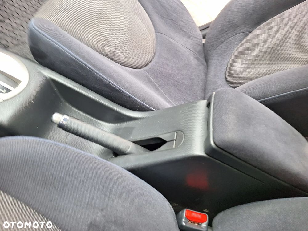 Honda Jazz 1.4 CVT ES - 10