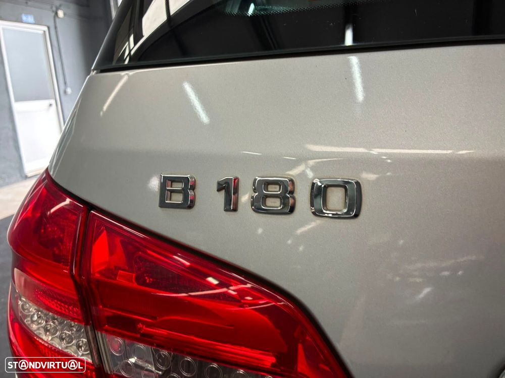 Mercedes-Benz B 180 CDI BlueEFFICIENCY - 11