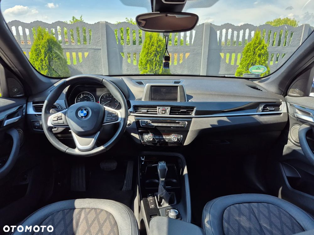 BMW X1 xDrive20i GPF xLine - 7