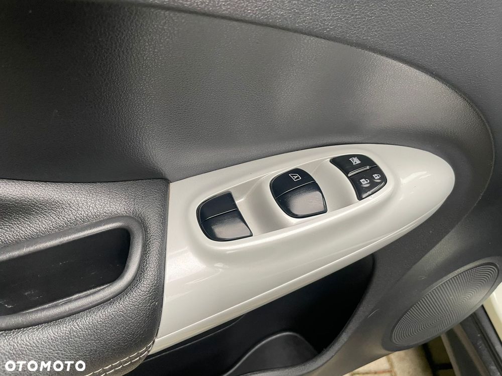 Nissan Juke 1.5 dCi N-Vision - 10