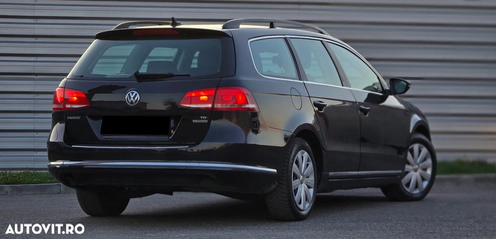 Volkswagen Passat 1.6 TDI BlueMotion Technology Highline - 3