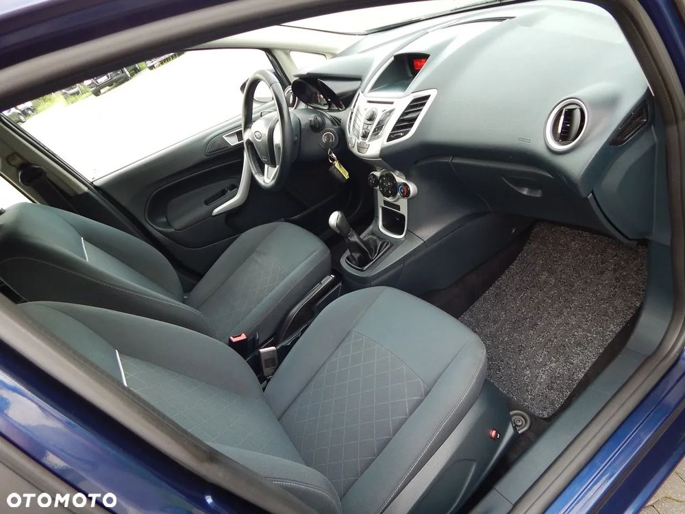 Ford Fiesta 1.25 Viva - 10